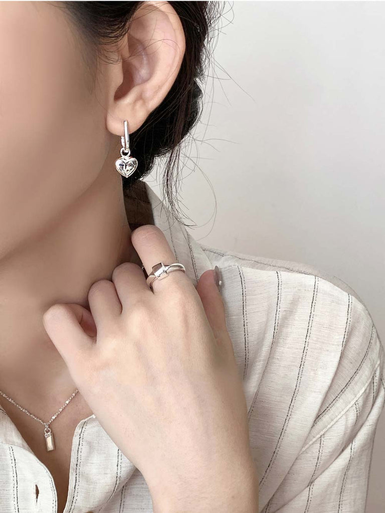 925 Silver Bold Chubby Heart Dangle U One-touch Earring
