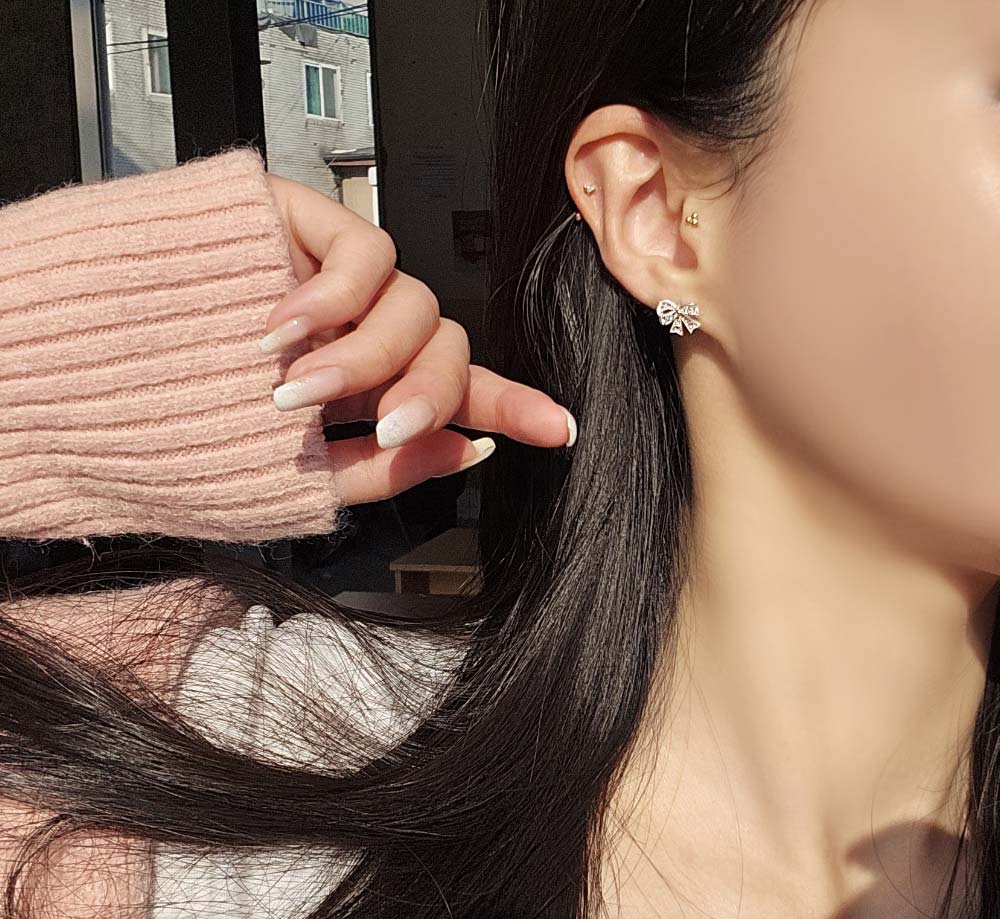 925 Silver Heart Lace Ribbon Earring