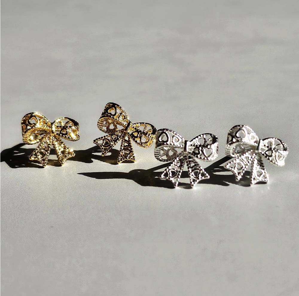 925 Silver Heart Lace Ribbon Earring