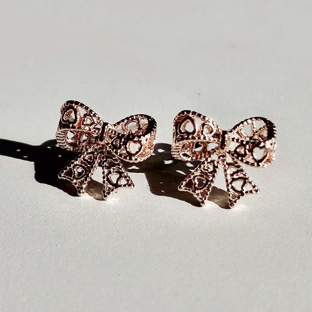 925 Silver Heart Lace Ribbon Earring