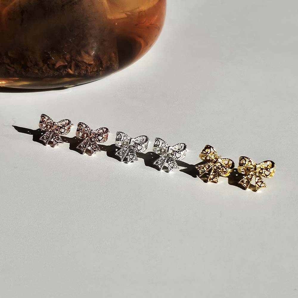925 Silver Heart Lace Ribbon Earring