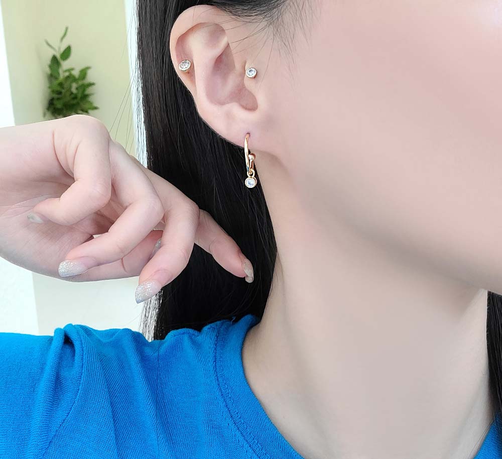 925 Silver Cubic Pearl Unbalanced Half Ring Earring