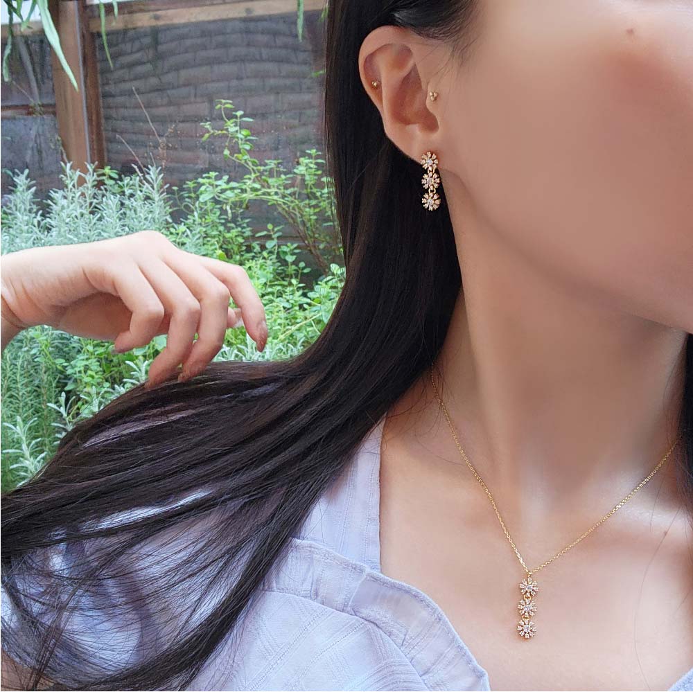 925 Silver Damiani 3 Flower Cubic Drop Earring (celebrity style) Bae Suzy