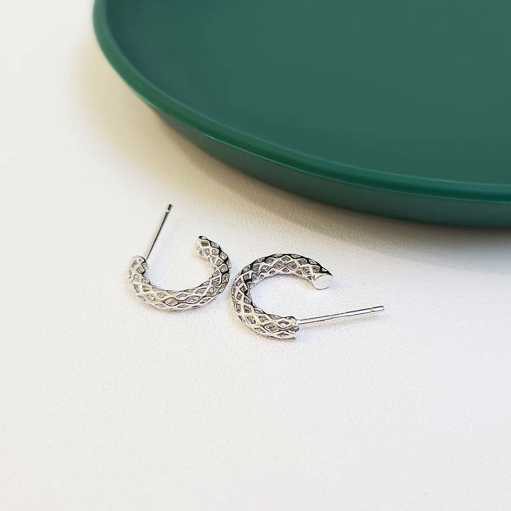 925 Silver Lattice Half Ring Earring