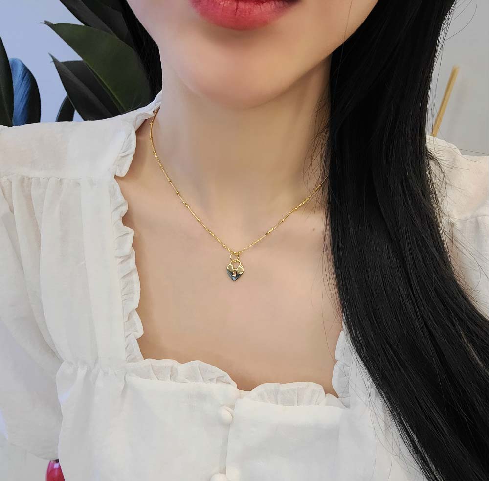 925 Silver Lulu Chain Heart Lock Necklace (celebrity style)