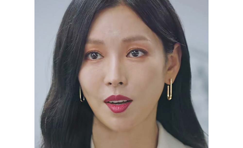 925 silver u line earring (celebrity style) wearing Kim So-hyun