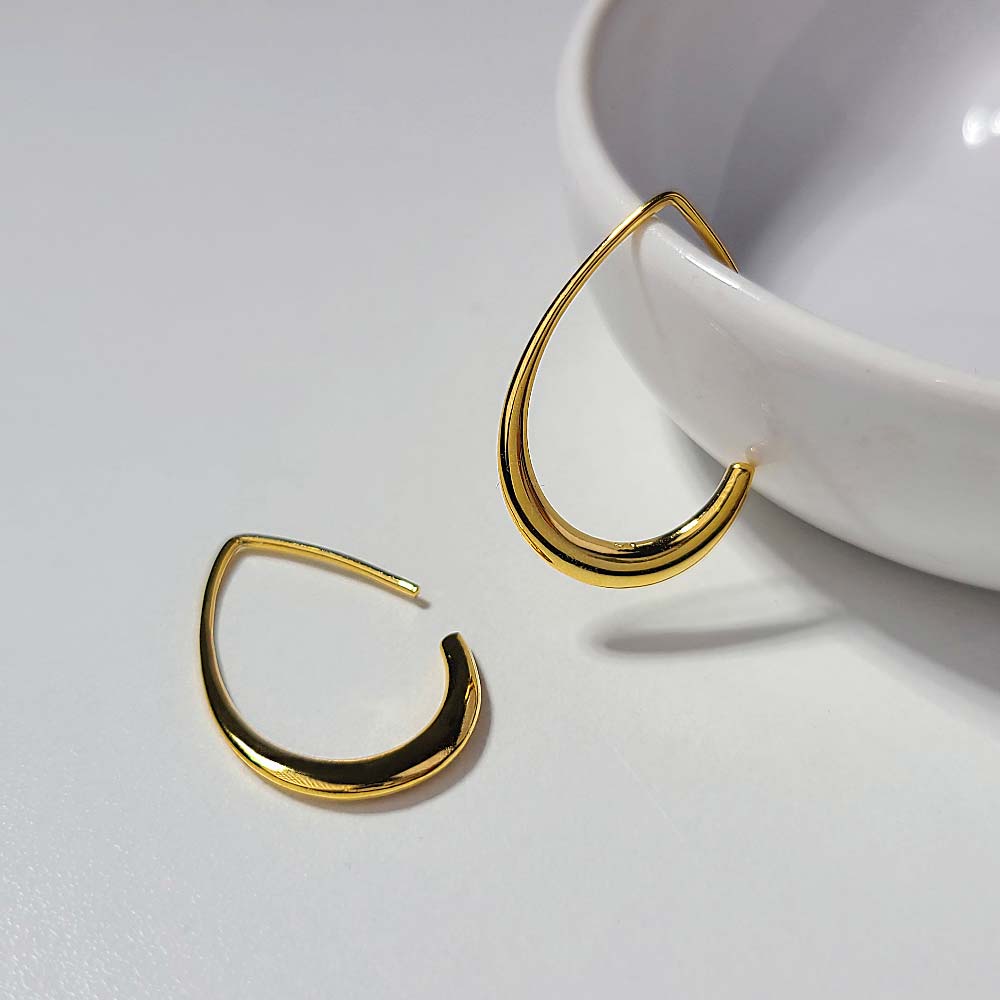 925 silver water drop hoop earring (celebrity style) wearing Han Bo Reum